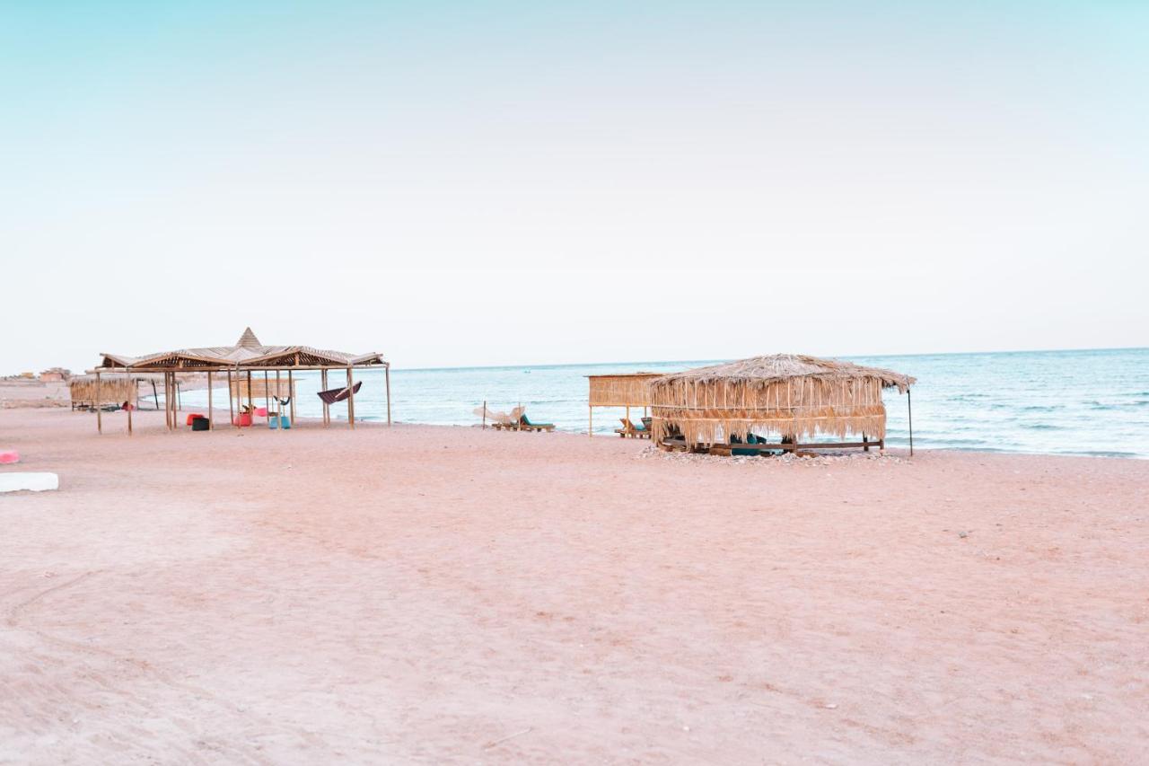 Anne Sinai'S Best Camp & Resturant Hotel นูเวบา ภายนอก รูปภาพ